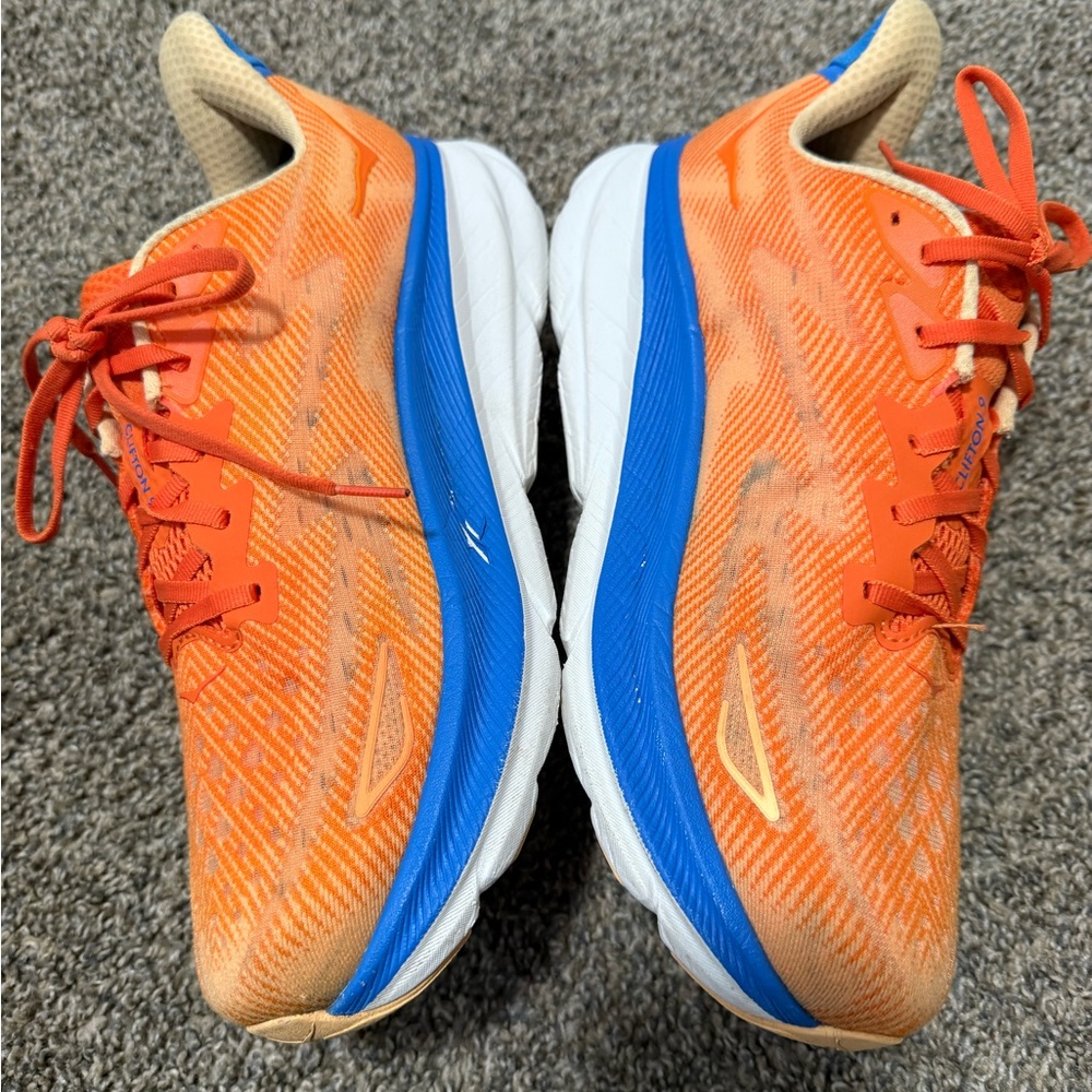 Hoka Clifton 9 Dynamic Orange and Blue Sneakers - Picture 4 of 8